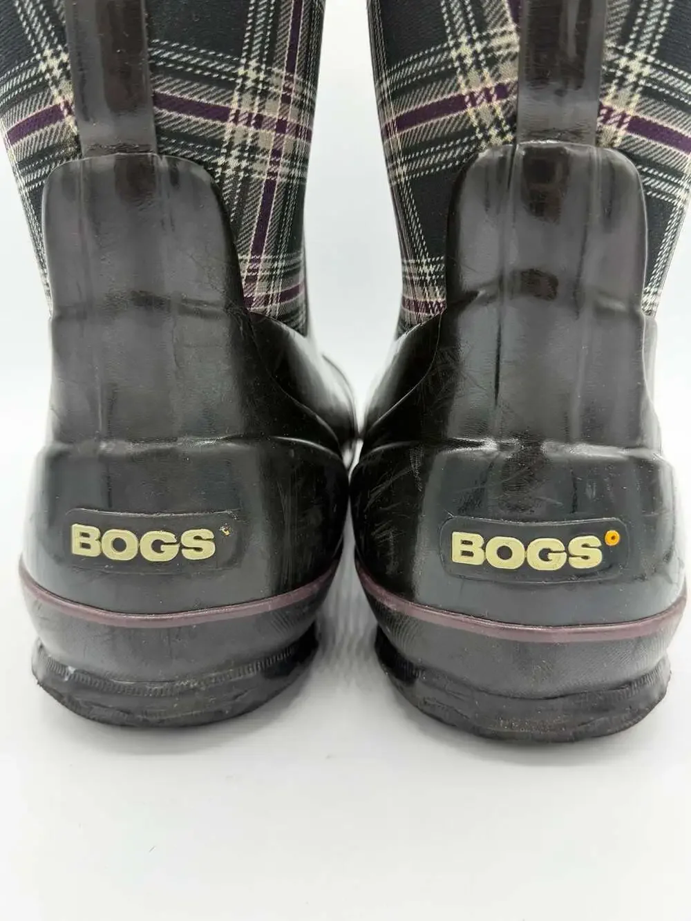 BOGS Classic Winter Plaid Tall Waterproof Boots Womens 8 Black Purple 71536